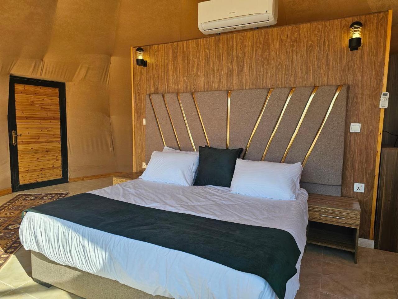 Wadi Rum Oscar Camp 外观 照片