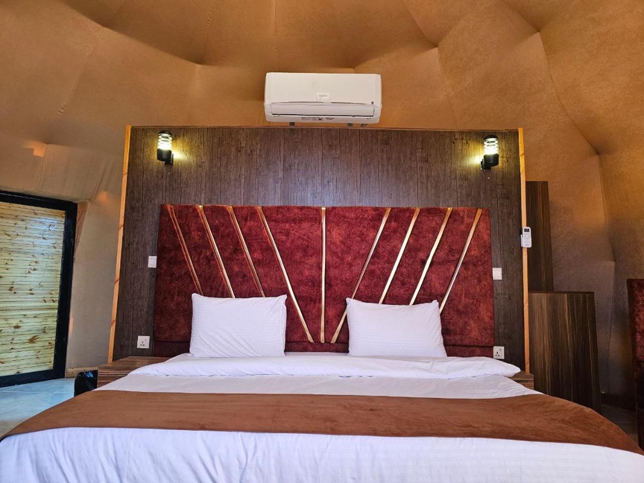 Wadi Rum Oscar Camp 外观 照片