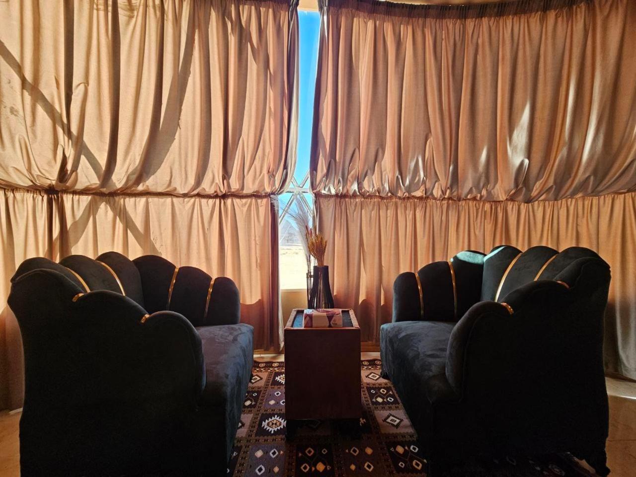 Wadi Rum Oscar Camp 外观 照片