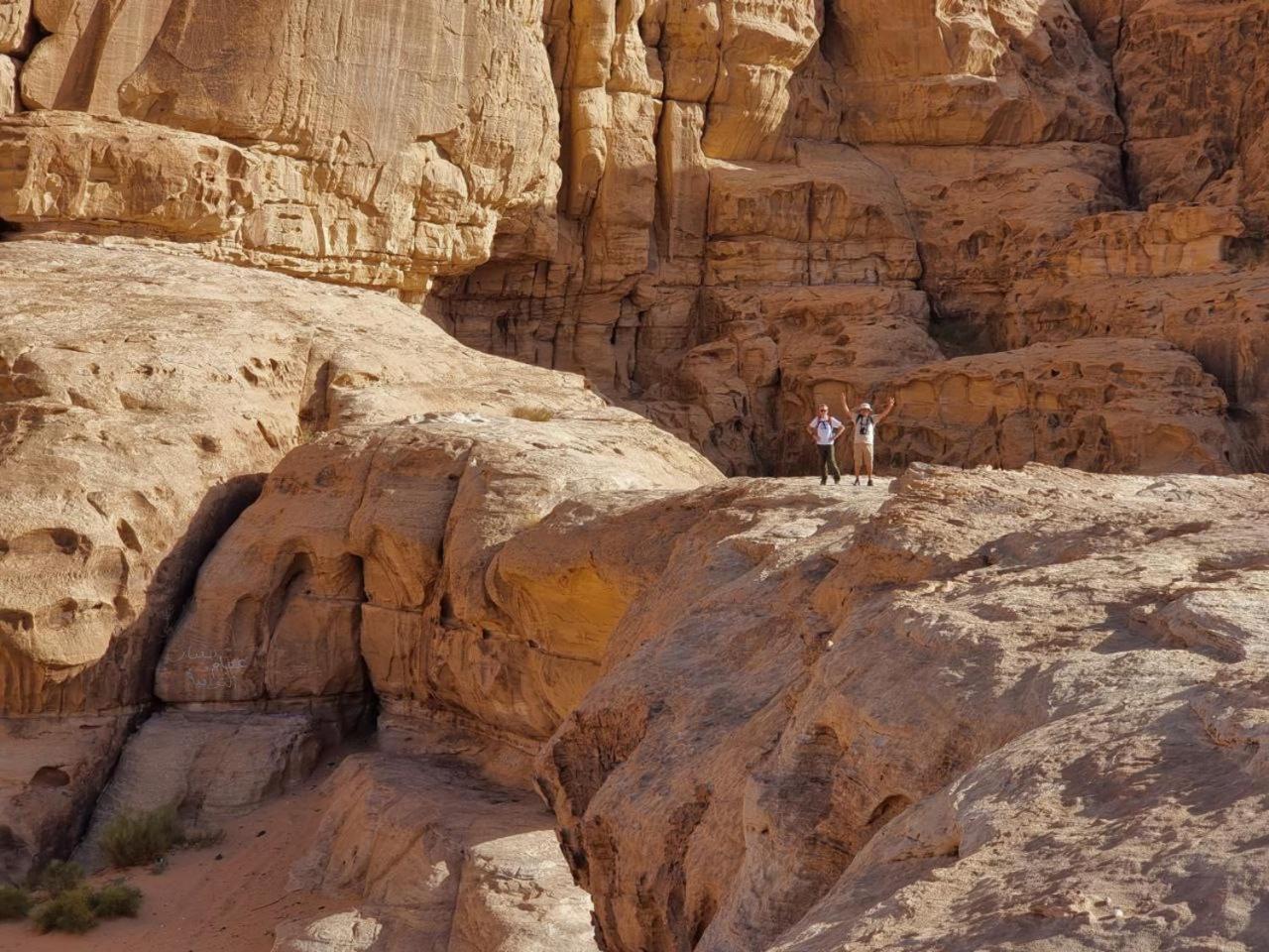 Wadi Rum Oscar Camp 外观 照片