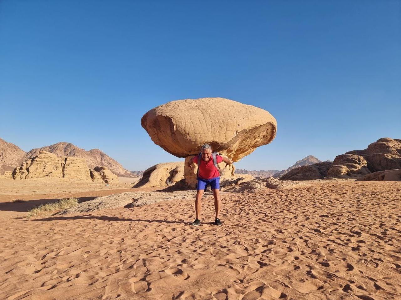 Wadi Rum Oscar Camp 外观 照片