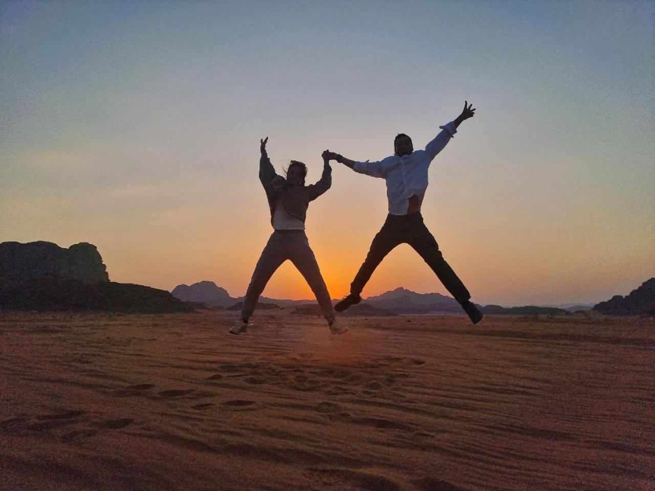 Wadi Rum Oscar Camp 外观 照片