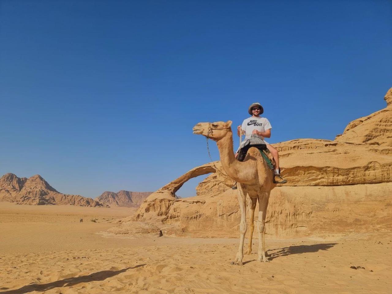 Wadi Rum Oscar Camp 外观 照片